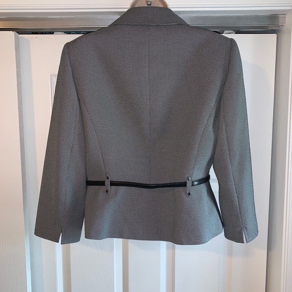 New TAHARI Black White belted BLAZER 6 - Picture 3 of 6